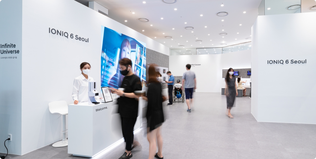 Visitors entering the IONIQ 6 Seoul