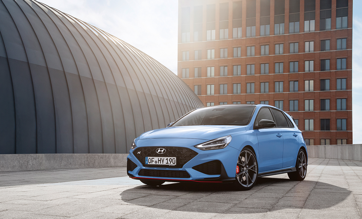 현대차 i30 N의 전측면