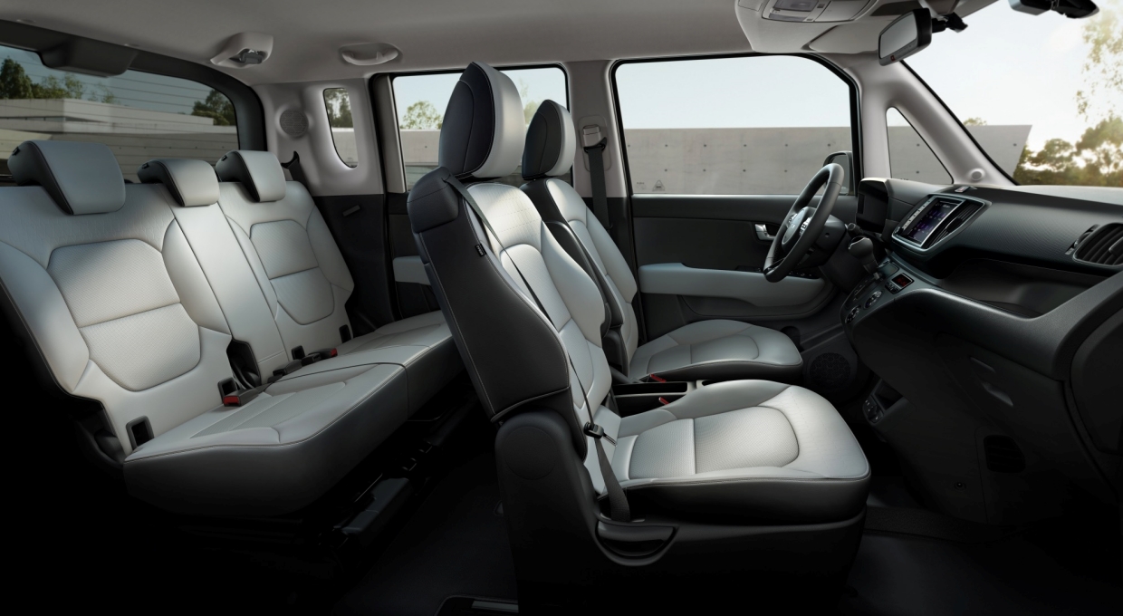 더 뉴 기아 레이 실내 모습