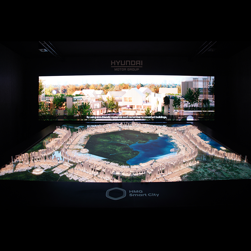HMG 스마트 시티 조감도 프레젠테이션 모습
