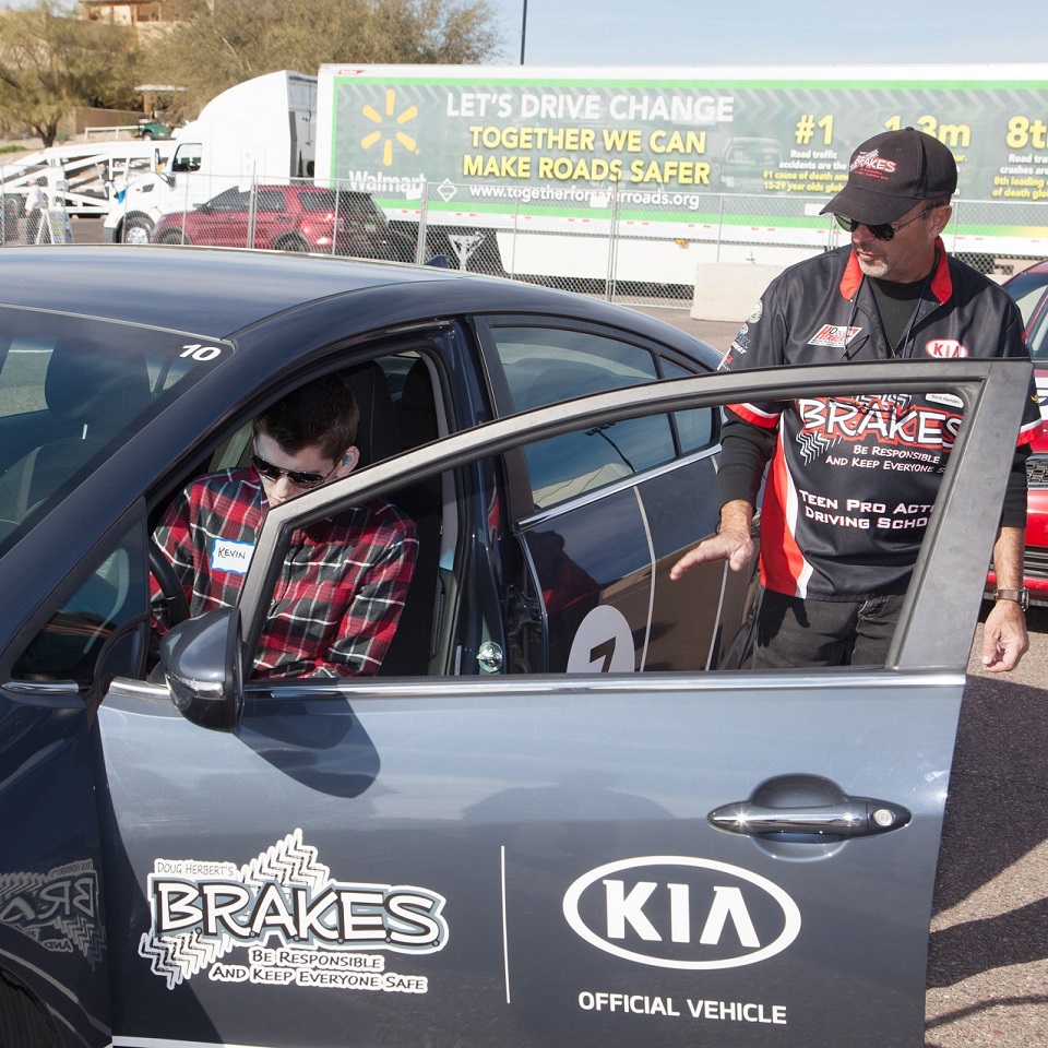 KIA MOTORS AMERICA AND B.R.A.K.E.S. TEEN DEFENSIVE DRIVING SCHOOL