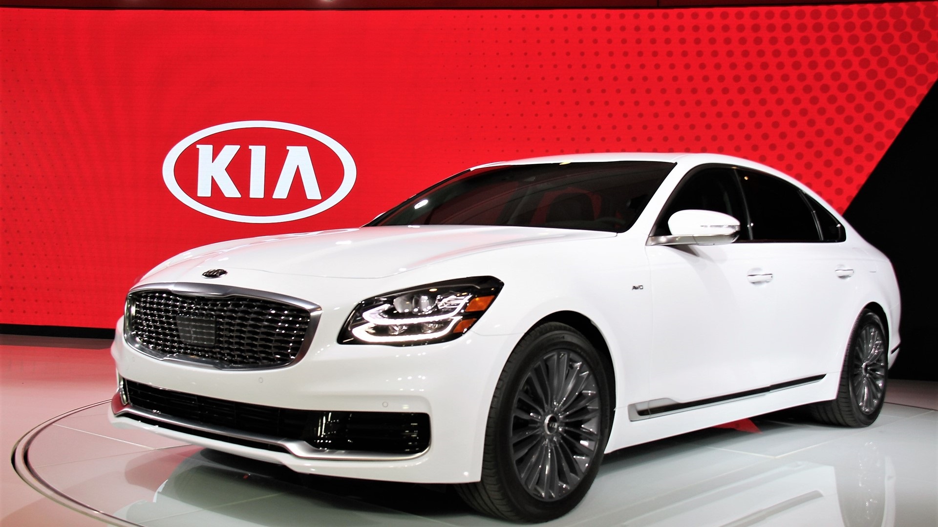 REIMAGINED 2019 KIA K900 MAKES GLOBAL DEBUT AT NEW YORK AUTO SHOW