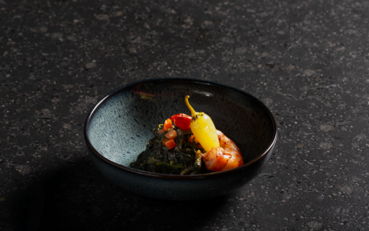 카리브 지역의 채소볶음 요리인 칼랄루의 모습