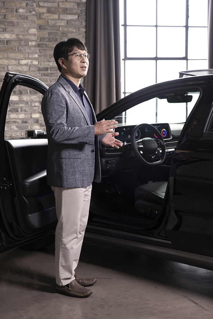 Ki-Dong Kang, Senior Researcher in charge of UX Design for IONIQ 6