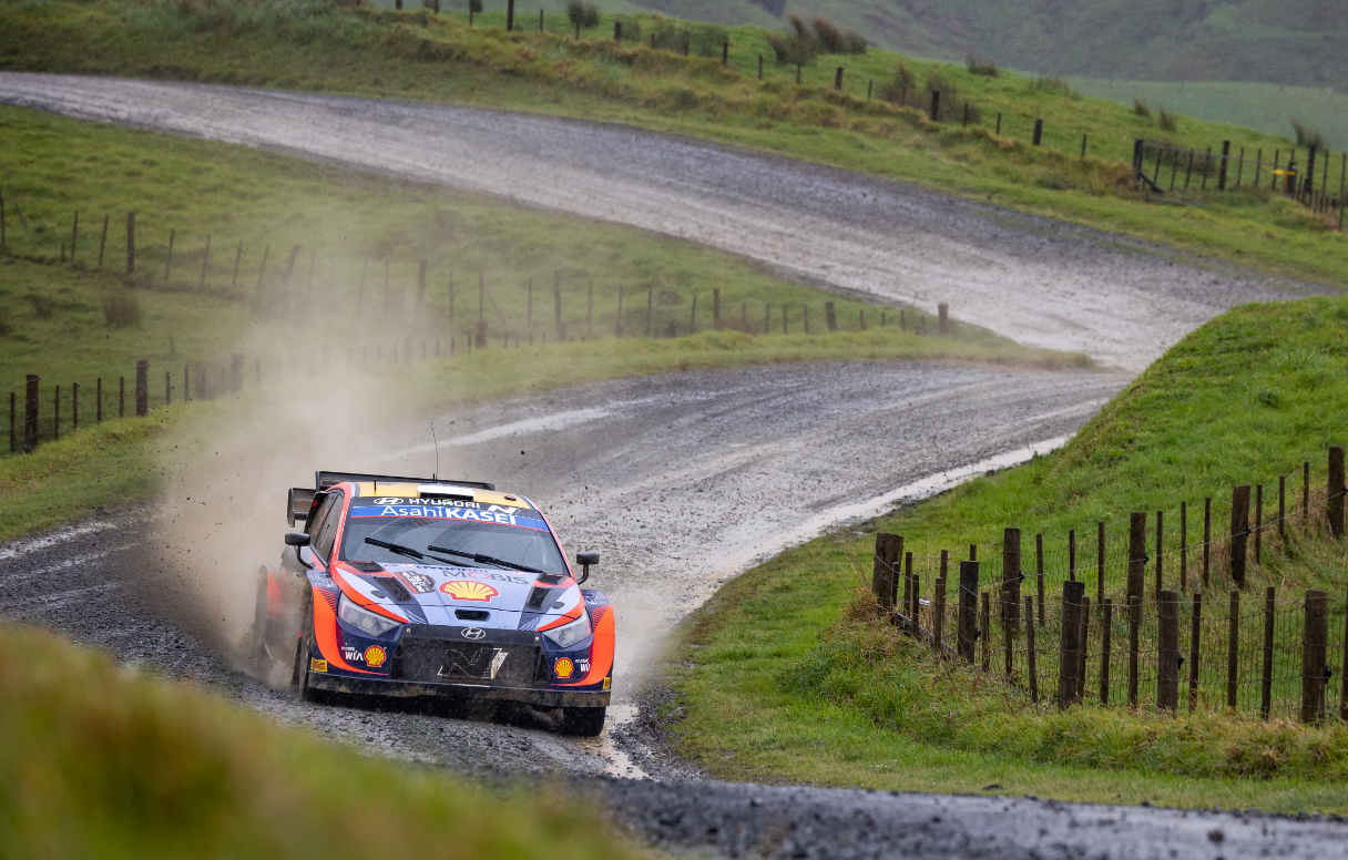 Hyundai i20 N Rally 1 in motion at Rally New Zealand