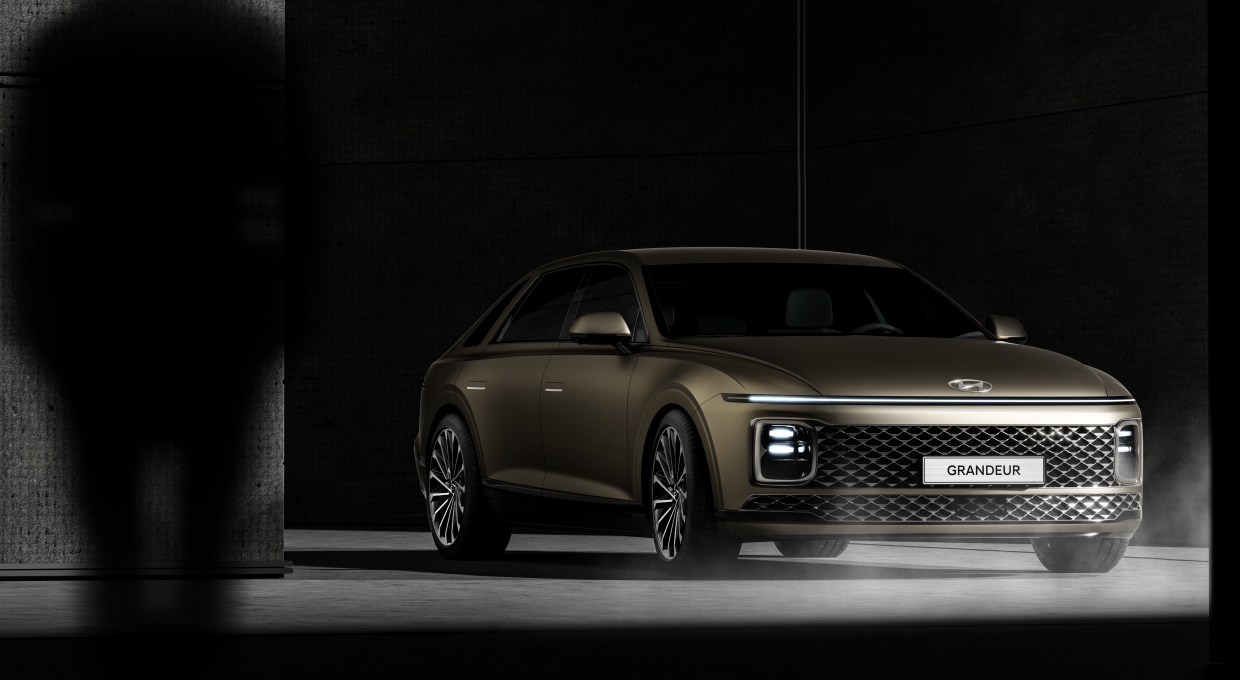 디 올 뉴 그랜저 전측면부