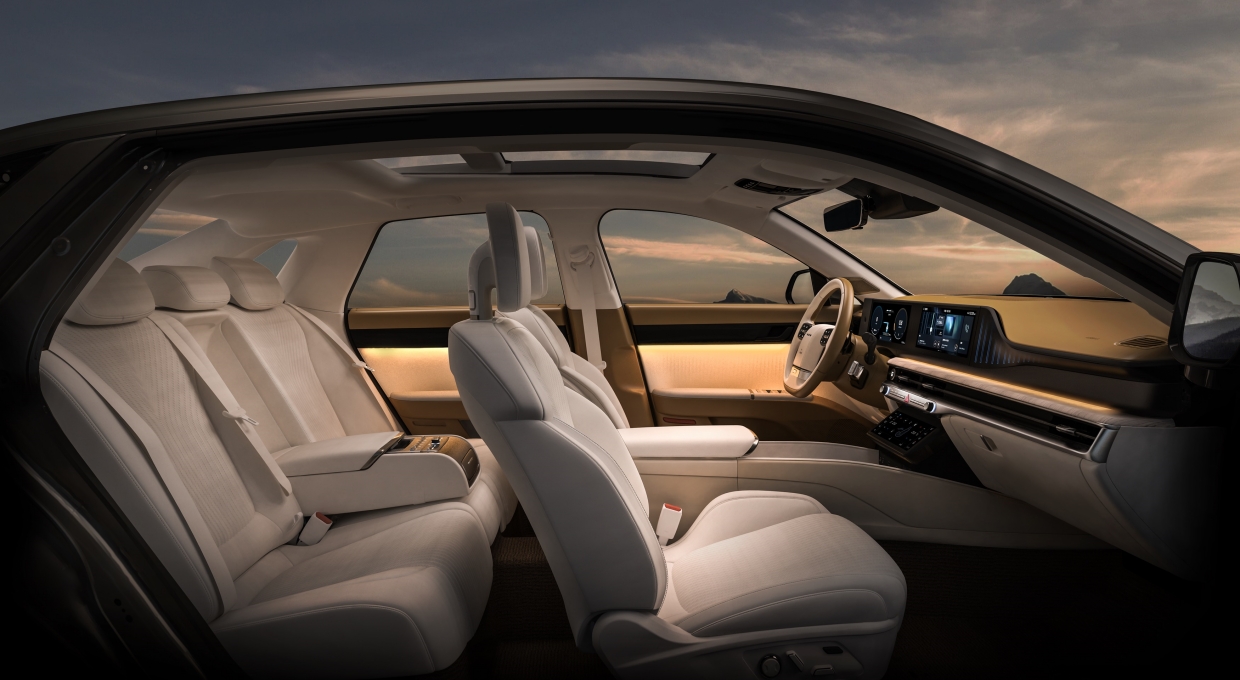 디 올 뉴 그랜저 실내공간