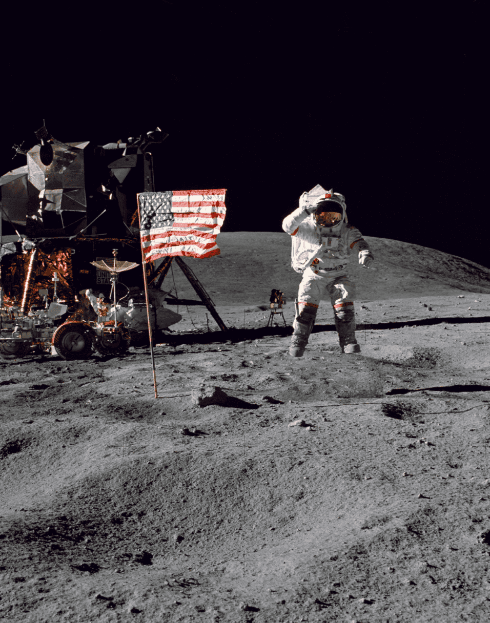 아폴로 계획을 통해 달에 착륙한 우주인의 모습