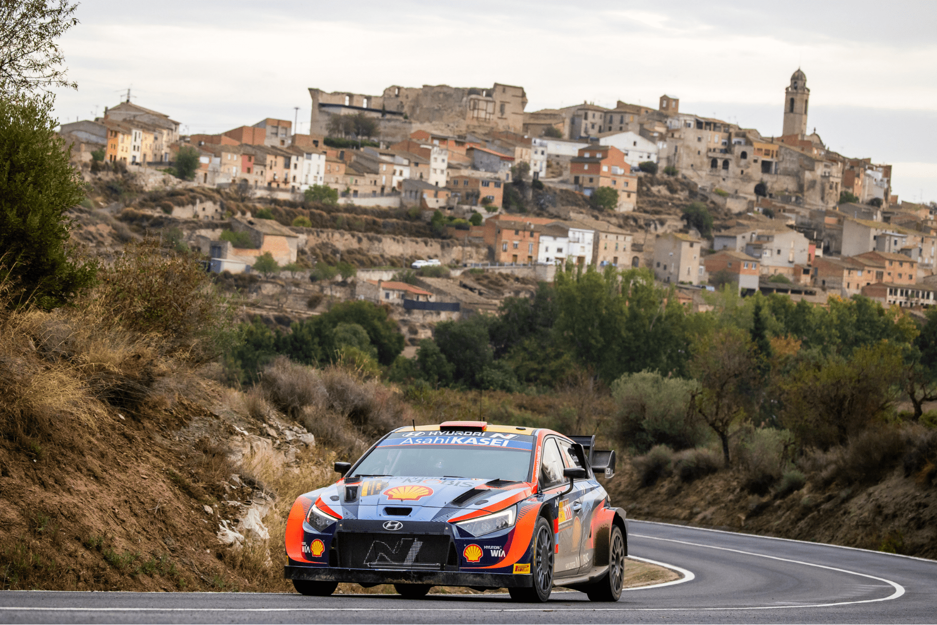 yundai i20 N Rally 1 in motion in Rally Spain