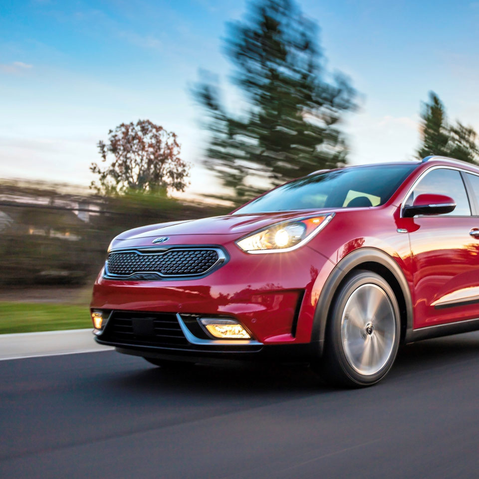 All–new 2017 Niro Hybrid Utility Vehicle arrives in the Windy City for ...