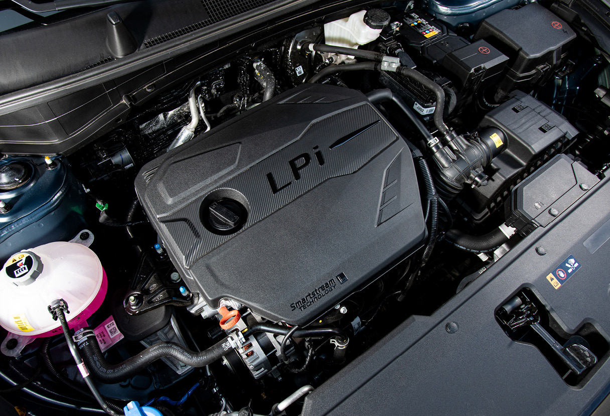 스포티지 LPi의 엔진룸 이미지