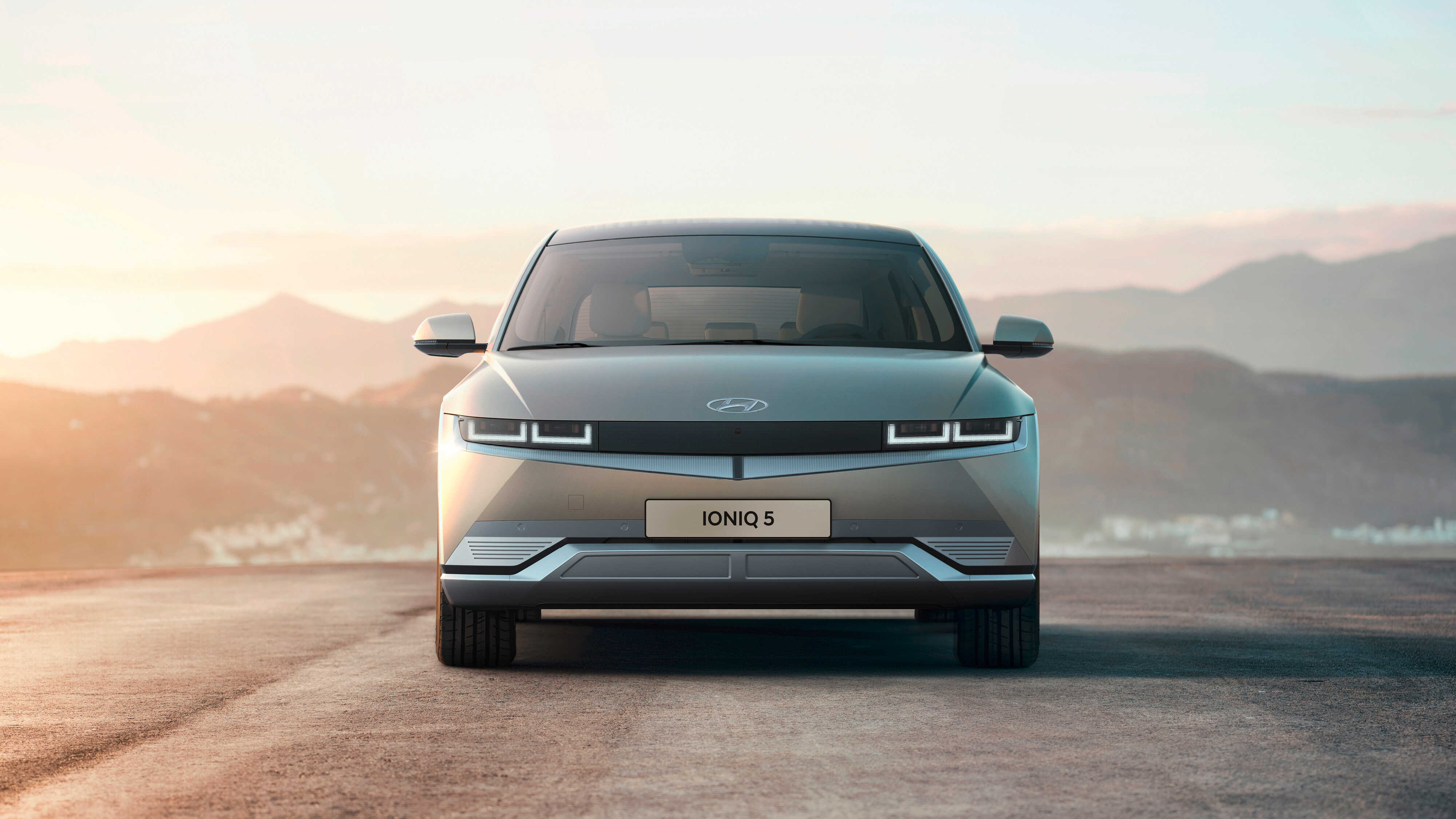 아이오닉 5 앞모습