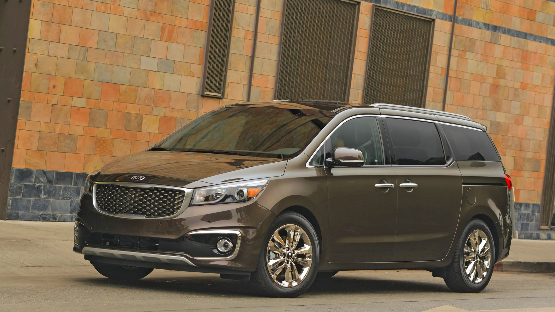 2015-kia-sedona-named-to-ward-s-10-best-interiors-list