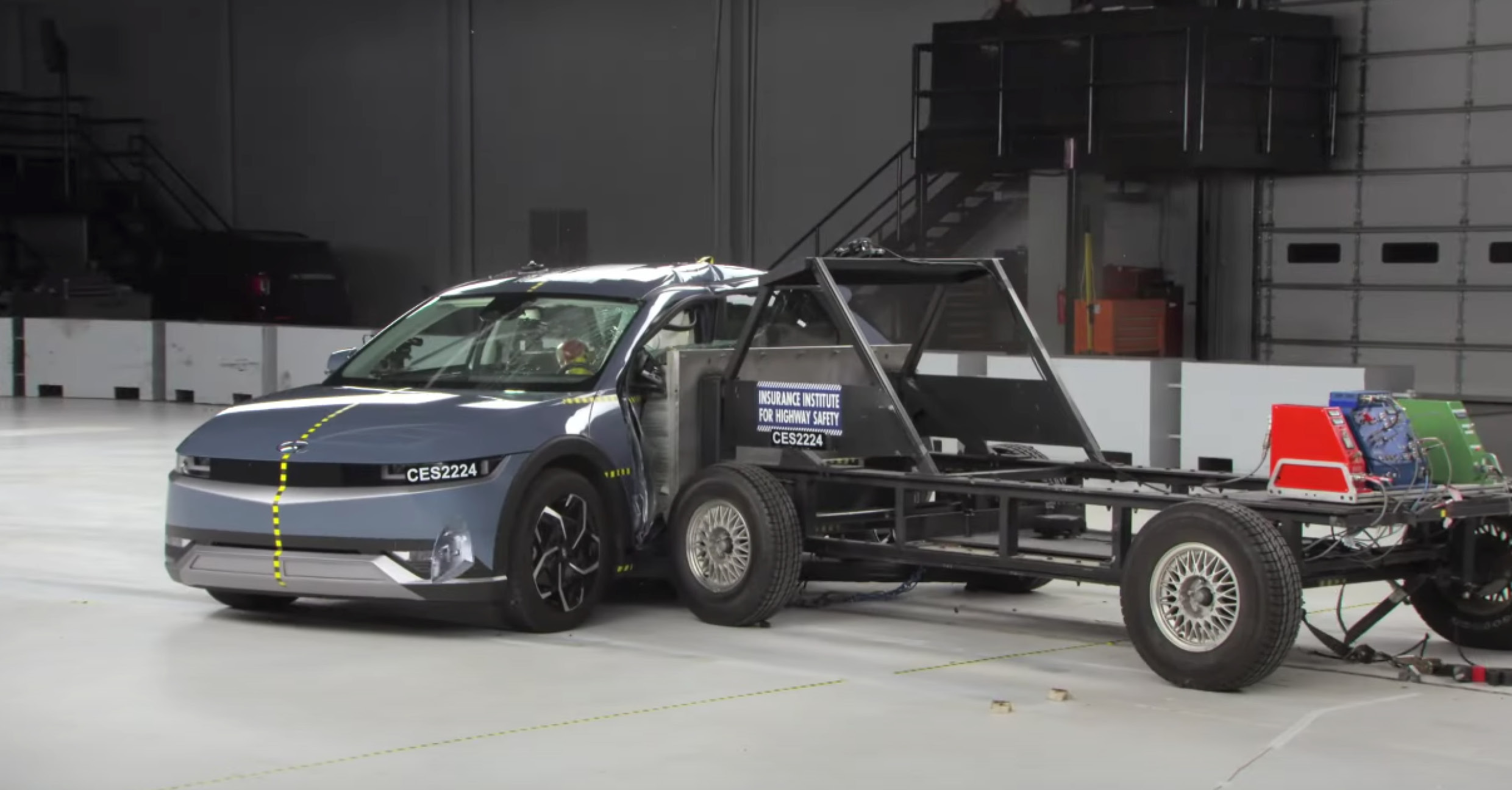 Side impact evaluation scene of Hyundai IONIQ 5 with E-GMP