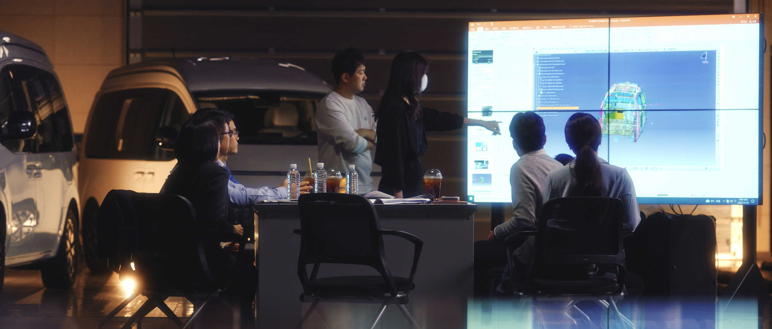 현대차그룹 연구원들의 개발 모습