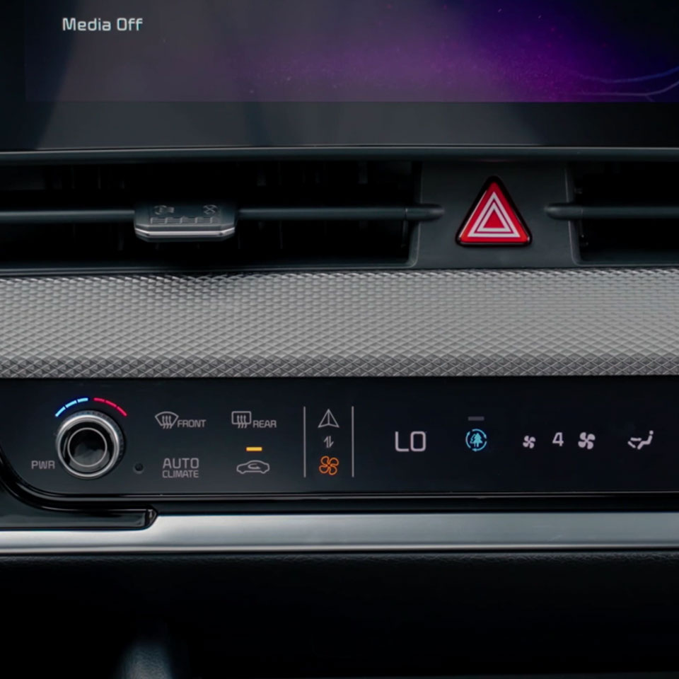 Infotainment/Climate Switchable Controller (Applies to All Kia Models