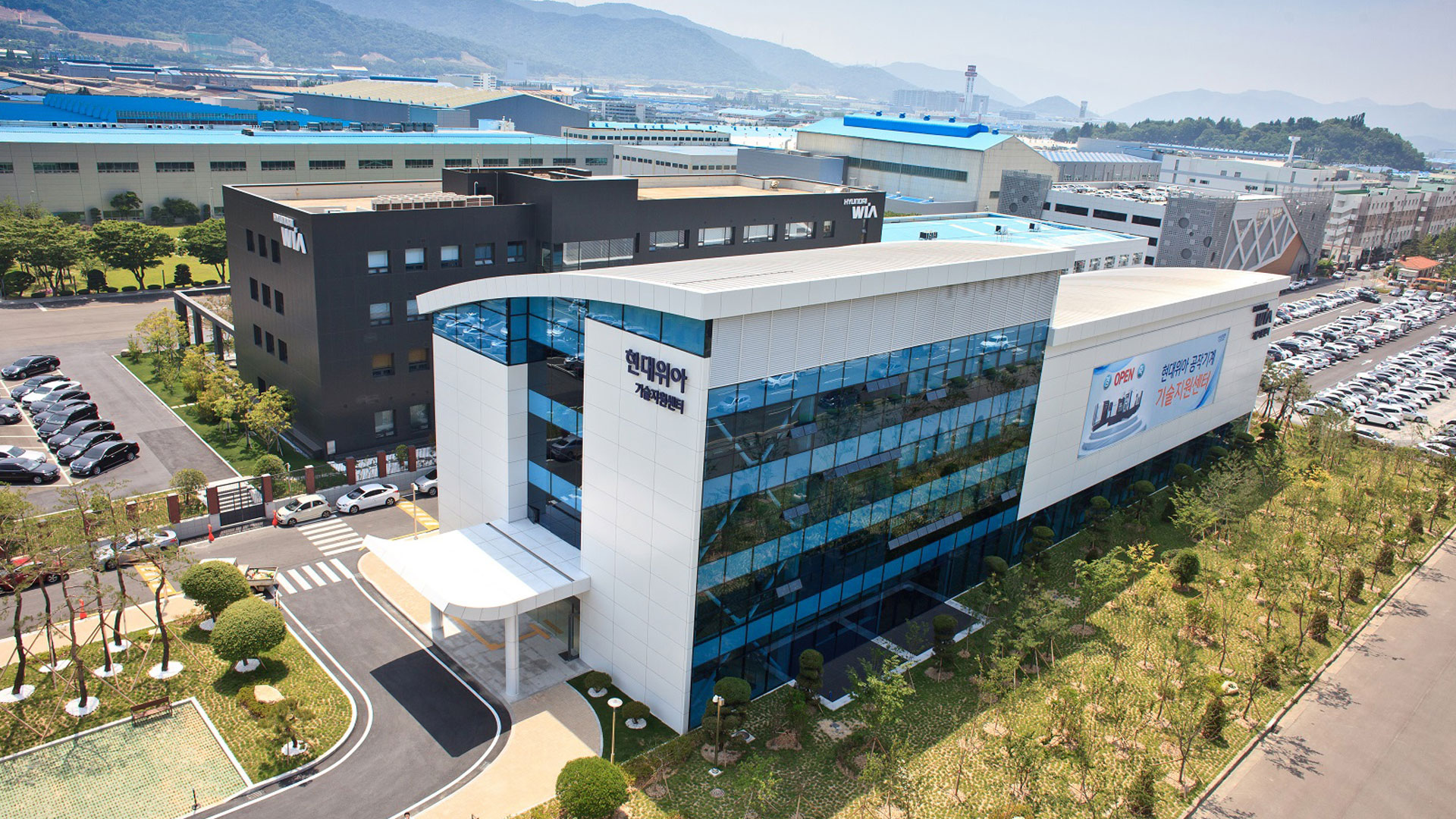 현대위아, 대규모 경력사원 채용, “미래 모빌리티 사업 강화 나선다”