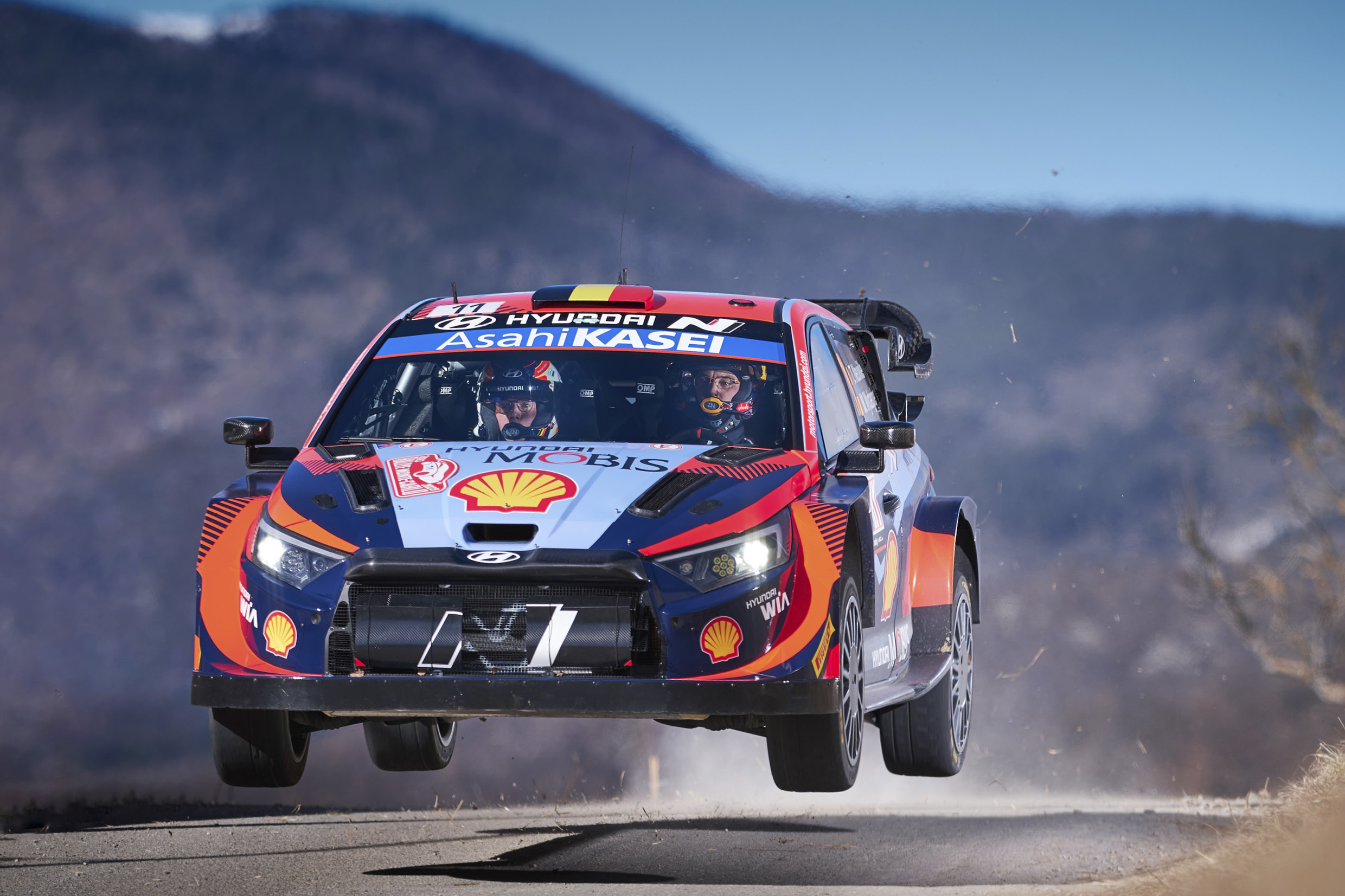 I20 N 랠리 1이 달리는 모습