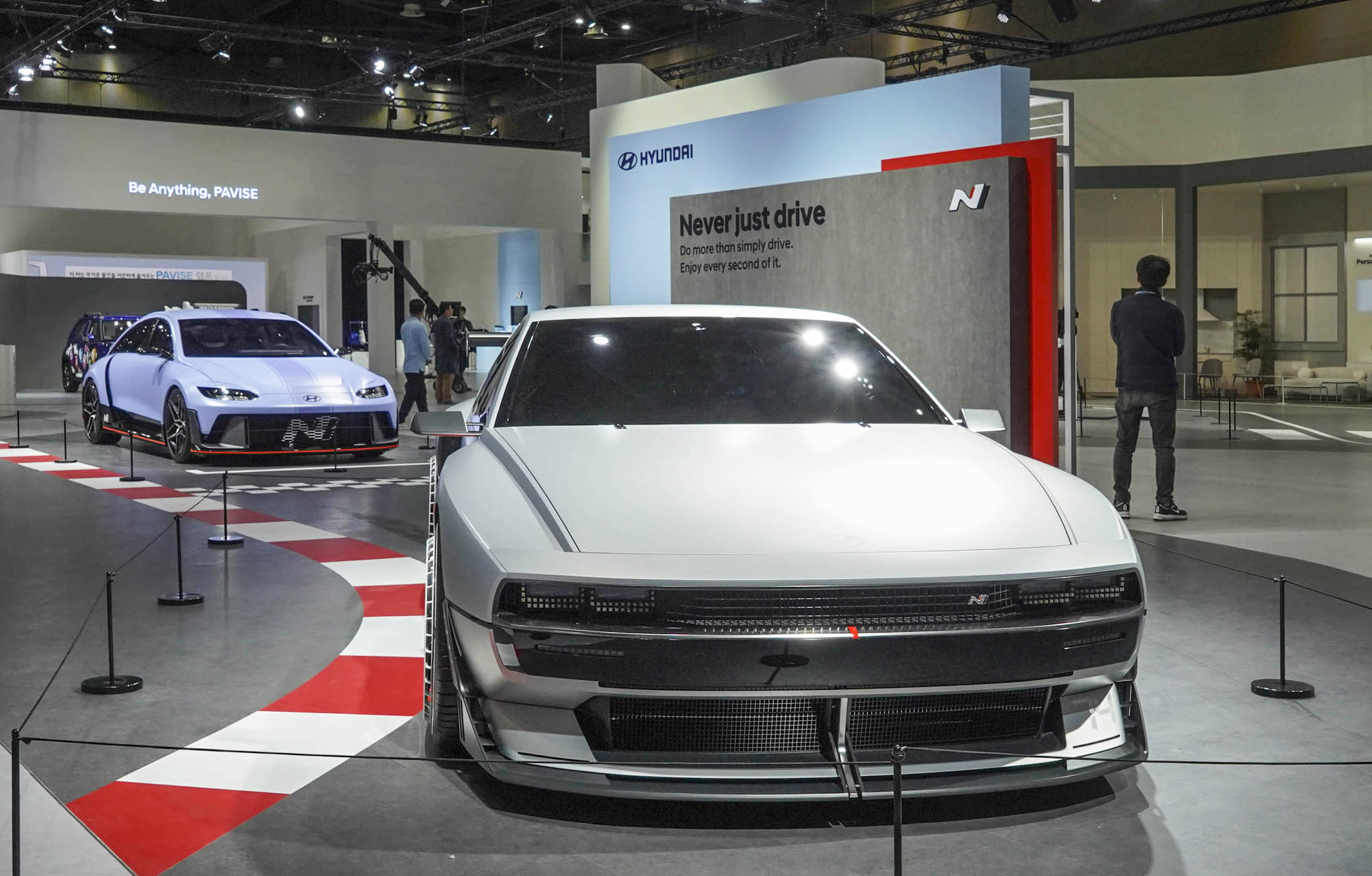 현대차 전시관 N 존의 모습