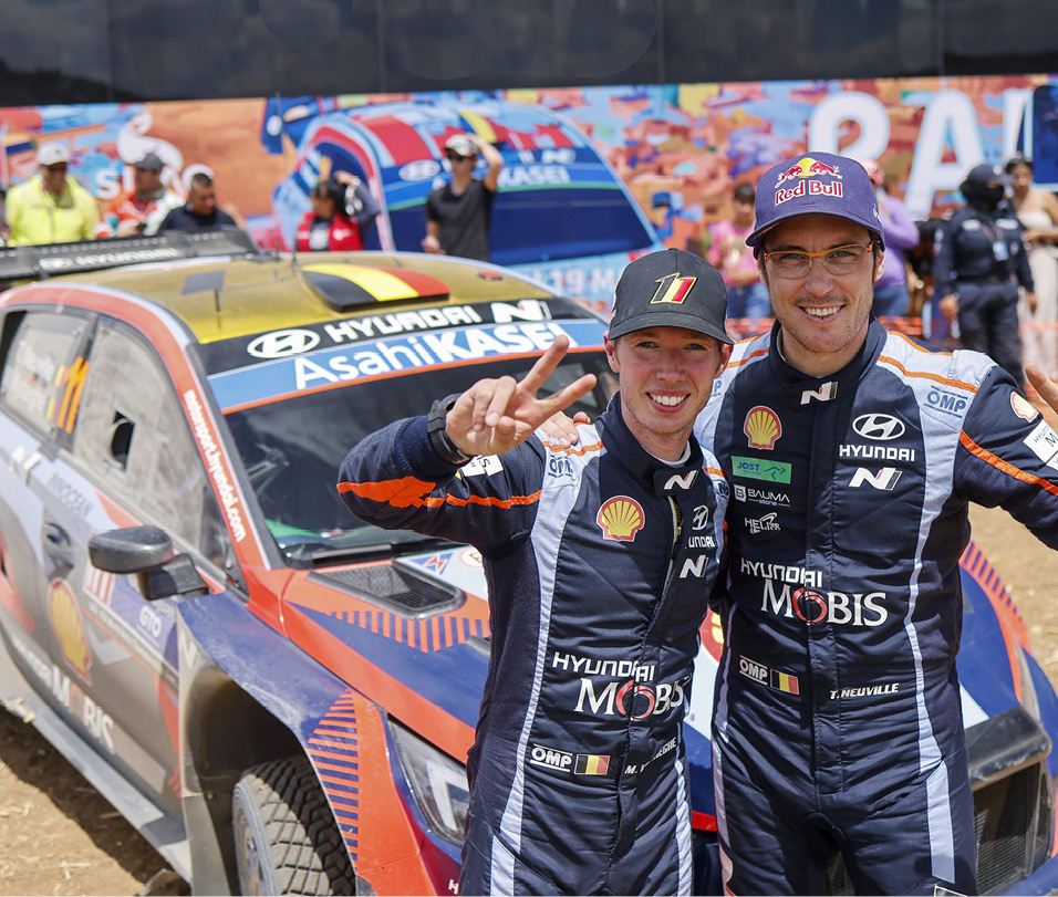 Hyundai Motorsport Thierry Neuville and his co-driver