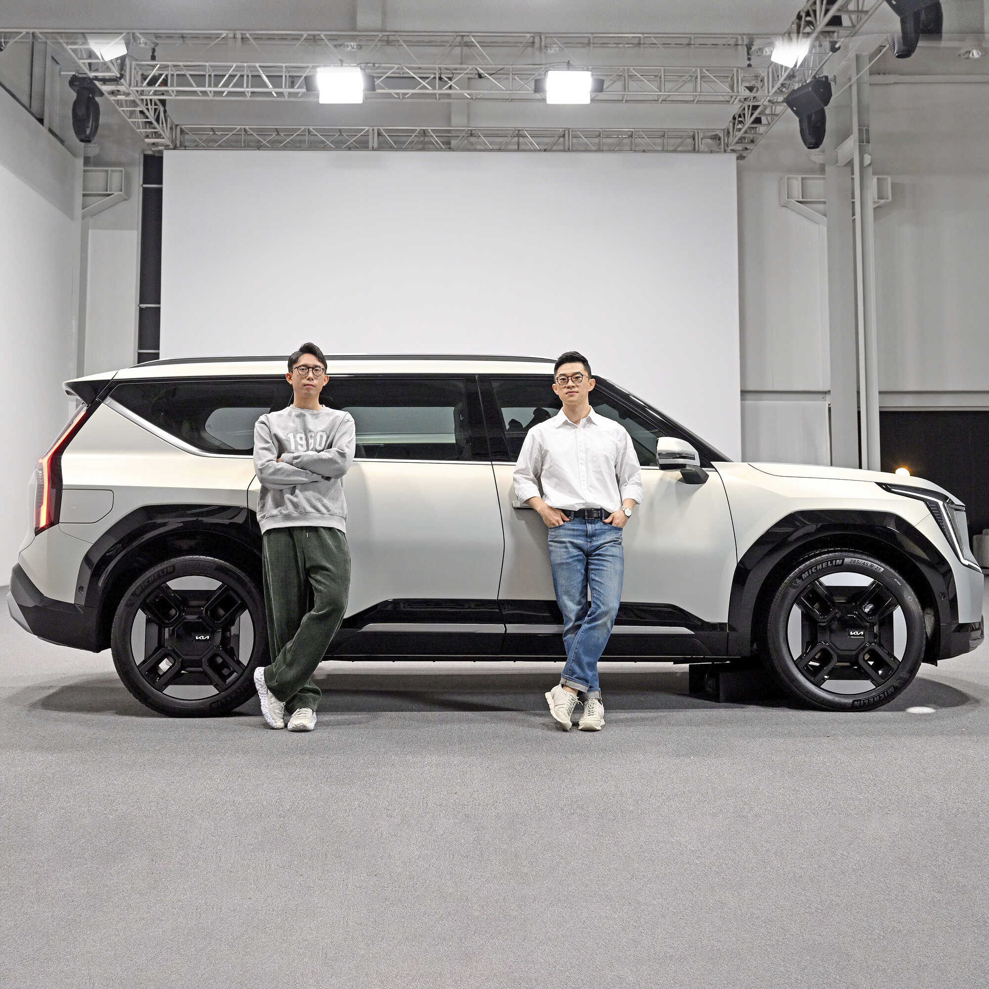 The designers who designed the exterior of the Kia EV9