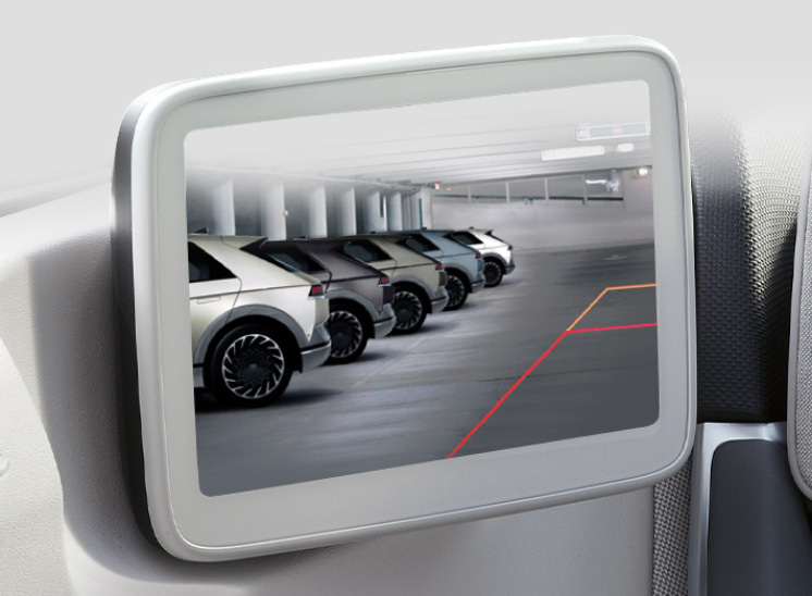 디지털 사이드 미러와 서라운드 뷰 모니터