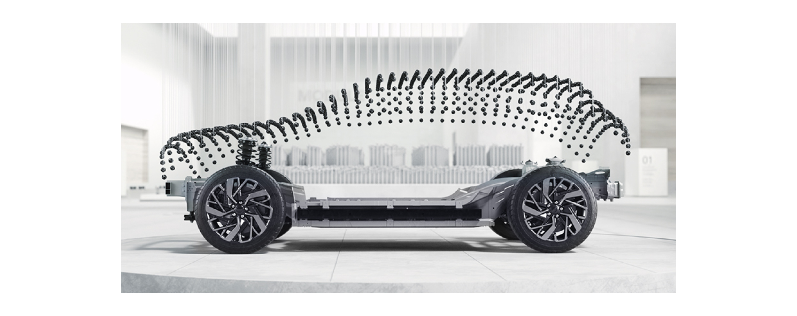 E-GMP 플랫폼 위로 자동차의 모습을 형상화한 모습