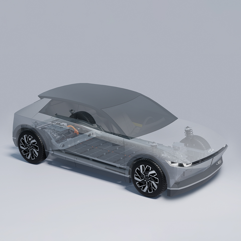 반투명한 아이오닉 5 속 E-GMP의 모습