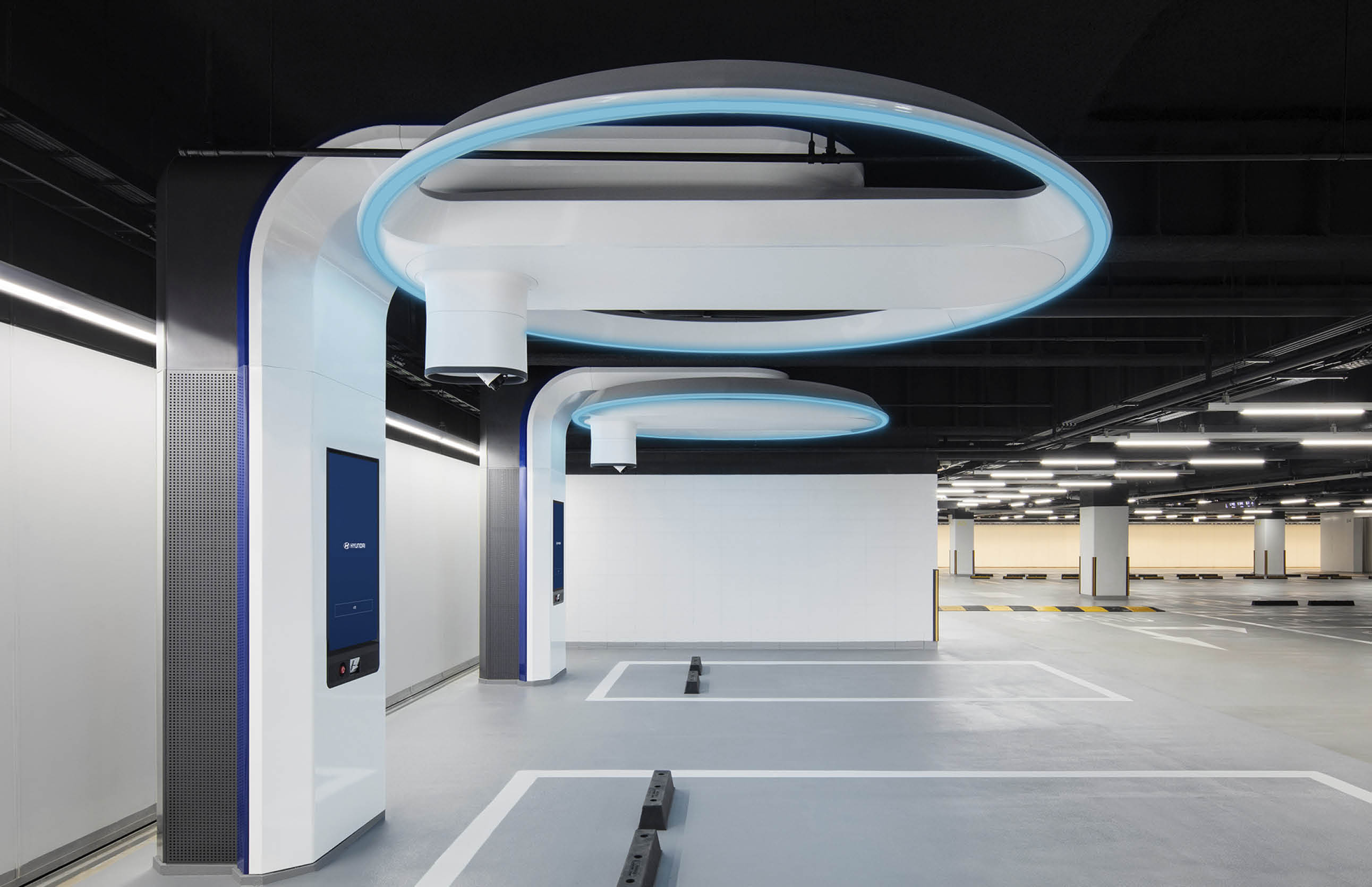 현대차의 하이차저 충전 설비