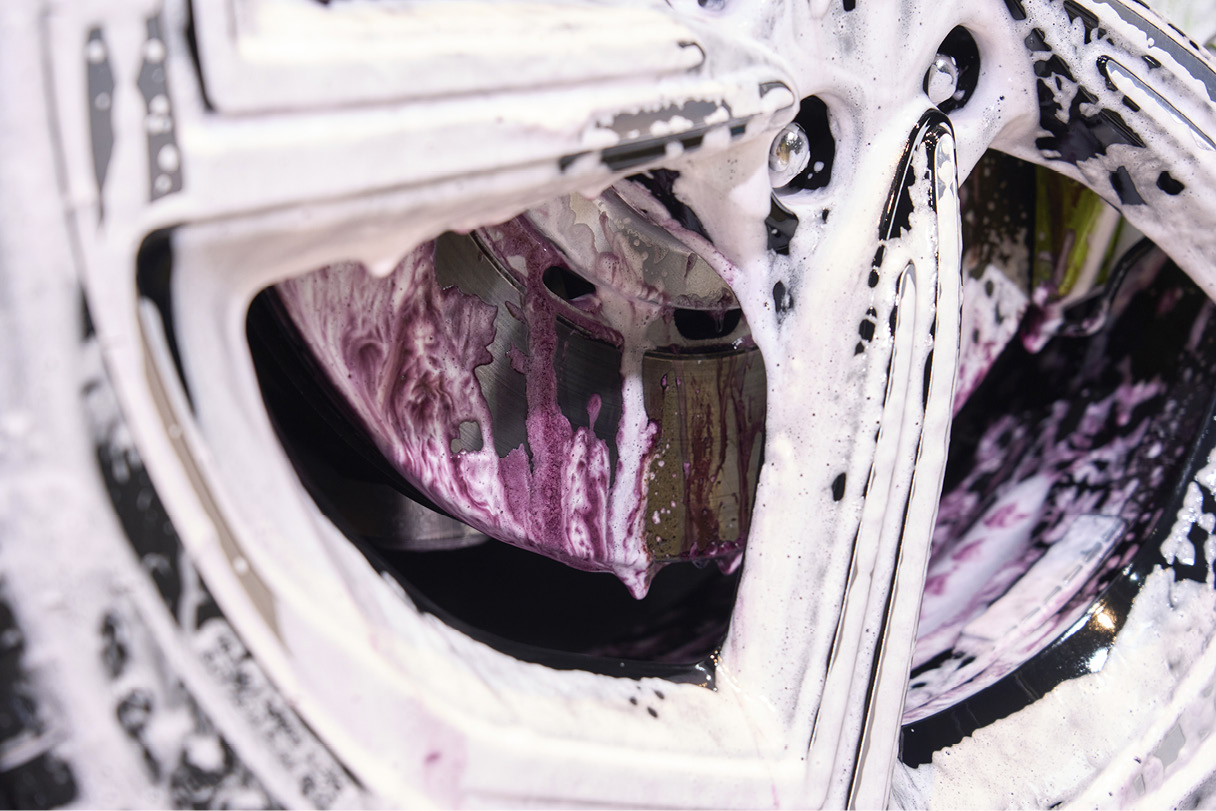 The iron remover reacts with a purple color