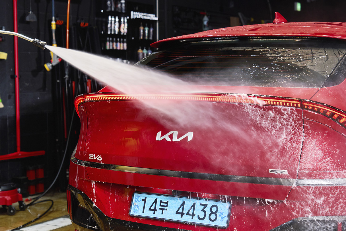Pre-washing with high-pressure water