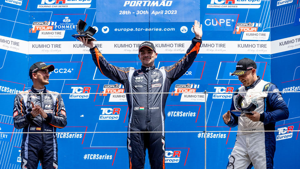 현대자동차 '아반떼 N TCR', 'TCR 월드 투어' 개막전 더블 포디움 달성-main