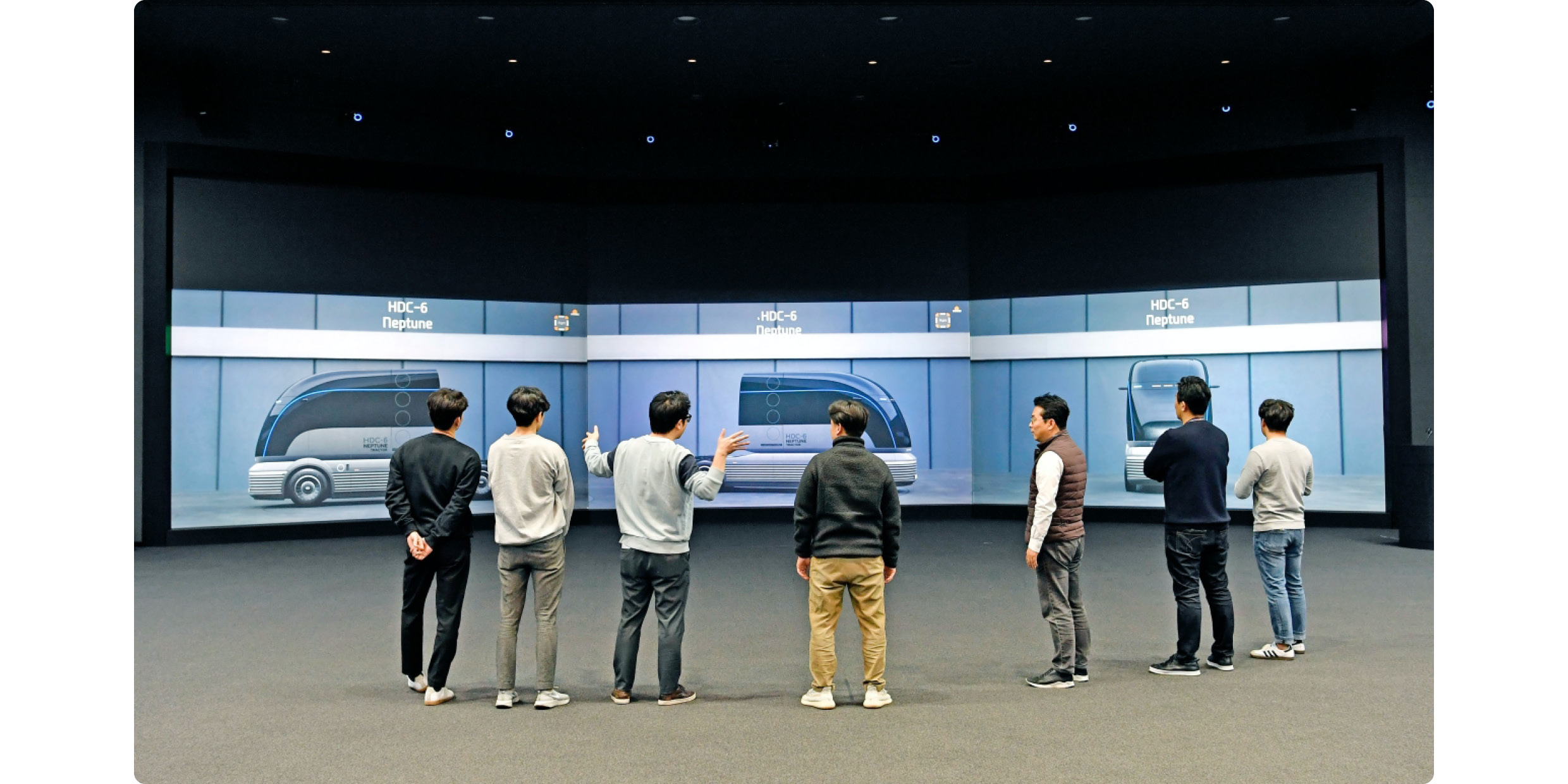 Hyundai Motor designers are talking about VR design evaluation process