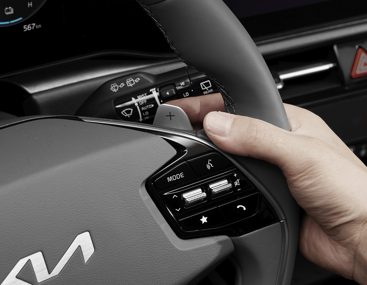Paddle shift to adjust the amount of regenerative braking