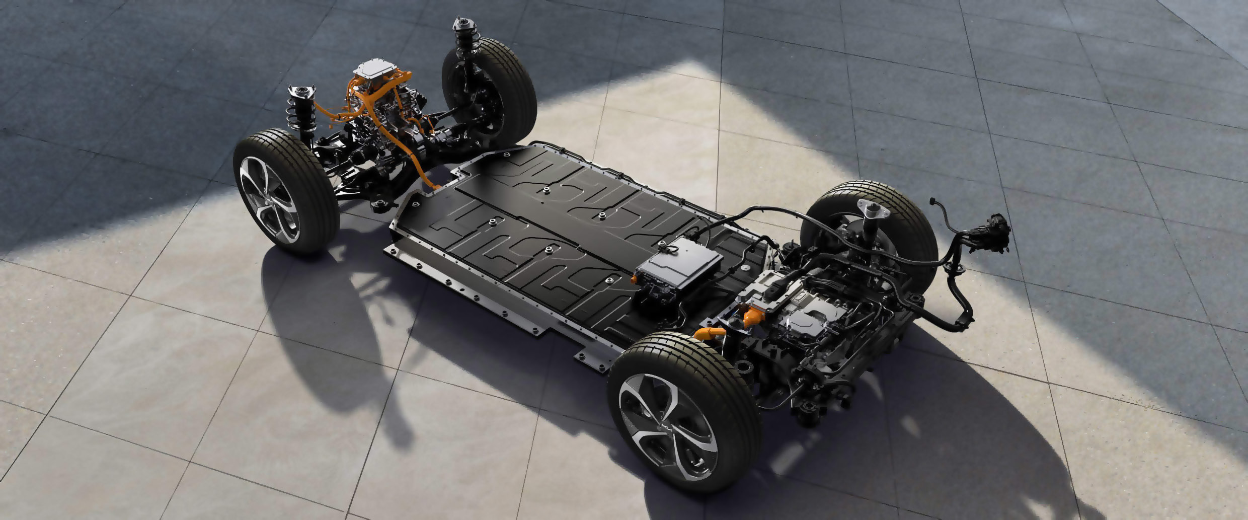 기아 EV6의 배터리를 포함한 파워트레인 사진