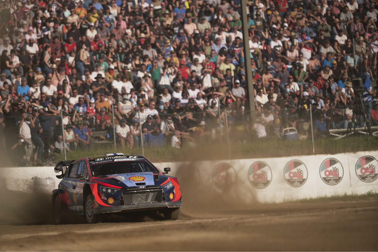Hyundai i20 N Rally 1 running at Rally Portugal