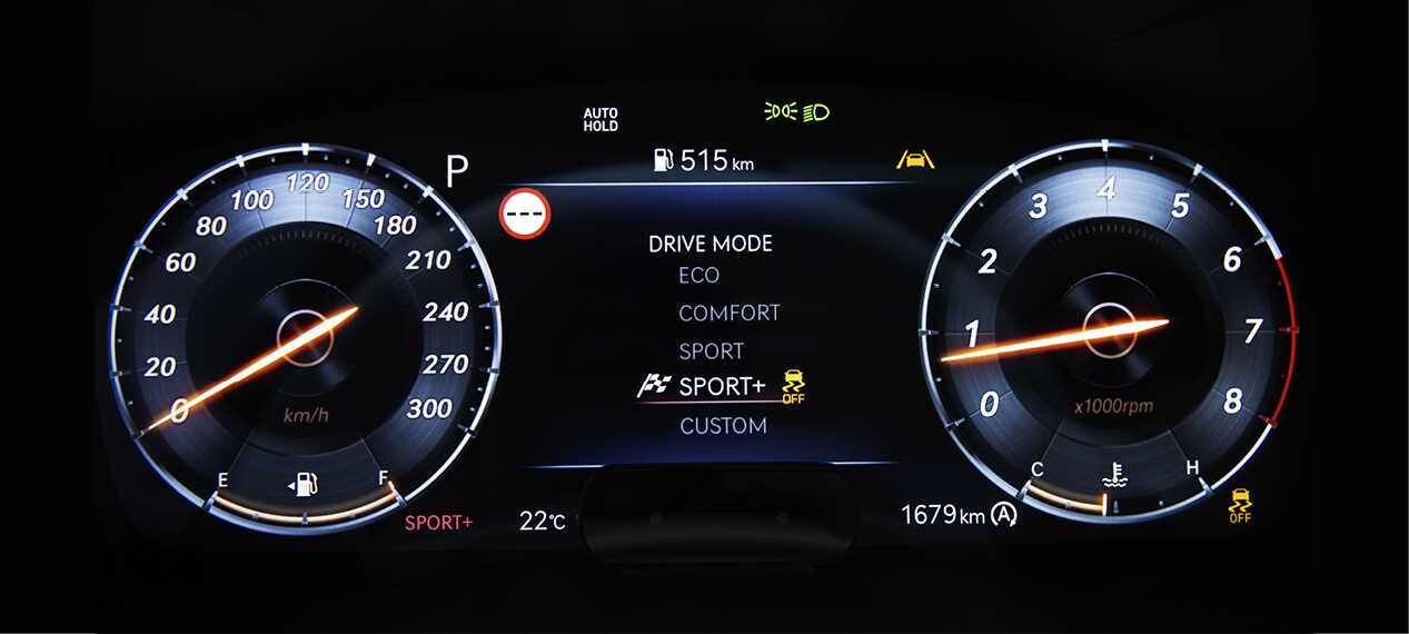 G70 instrument panel view