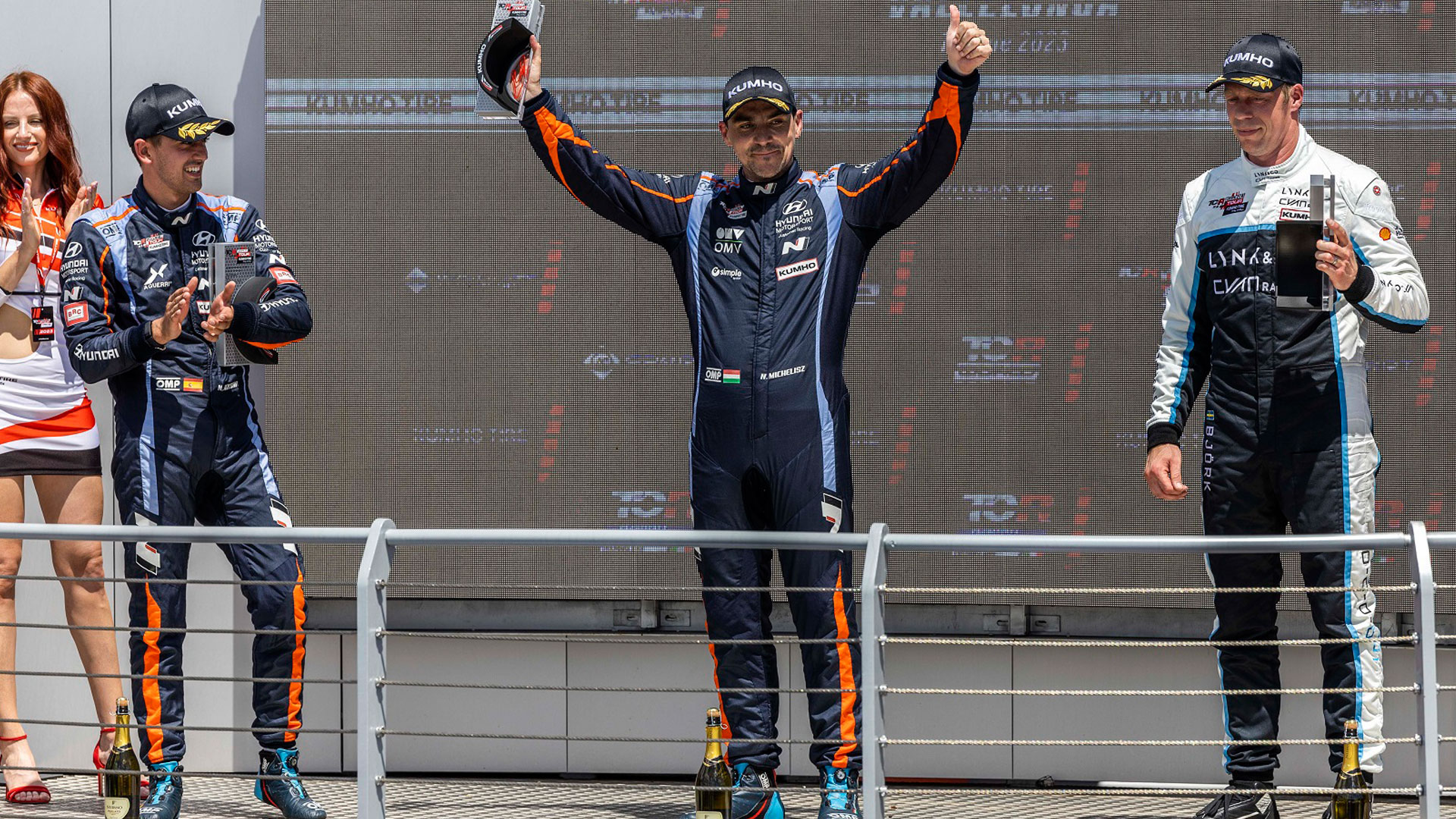 현대자동차 '아반떼 N TCR', '2023 TCR 월드투어' 이탈리아 대회 우승