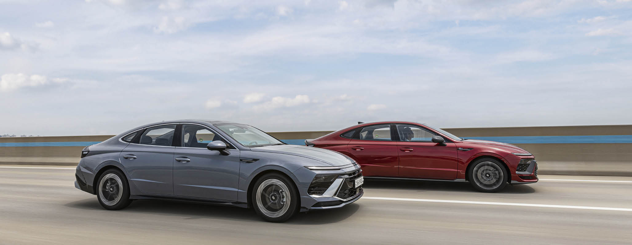 쏘나타 디엣지 주행 모습