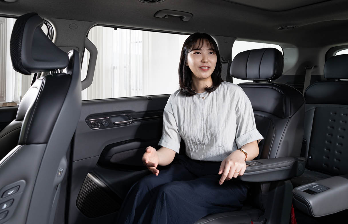 EV9 and researcher Park Su-jung