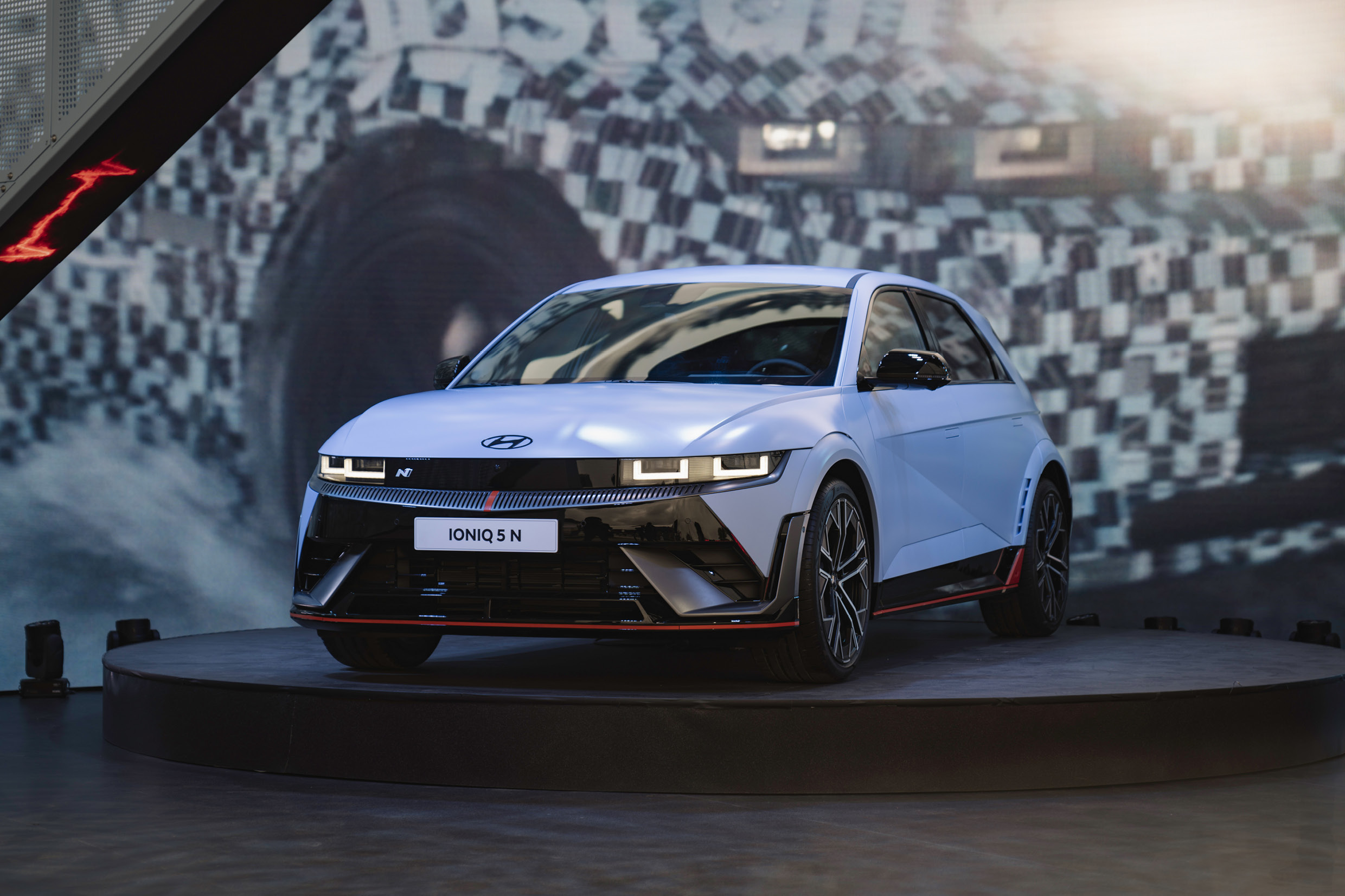 현대자동차 아이오닉 5 N의 모습