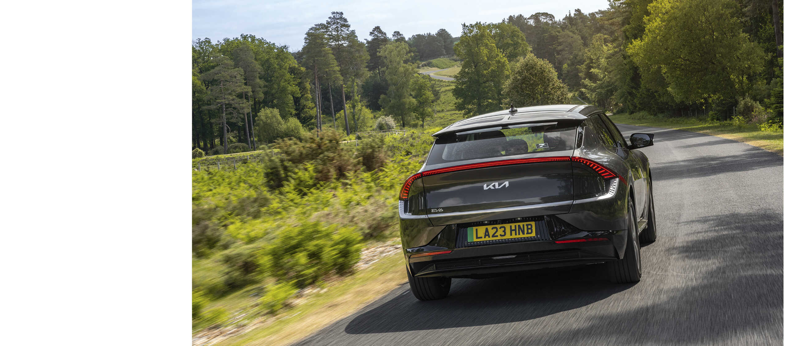 기아 EV6 주행 모습