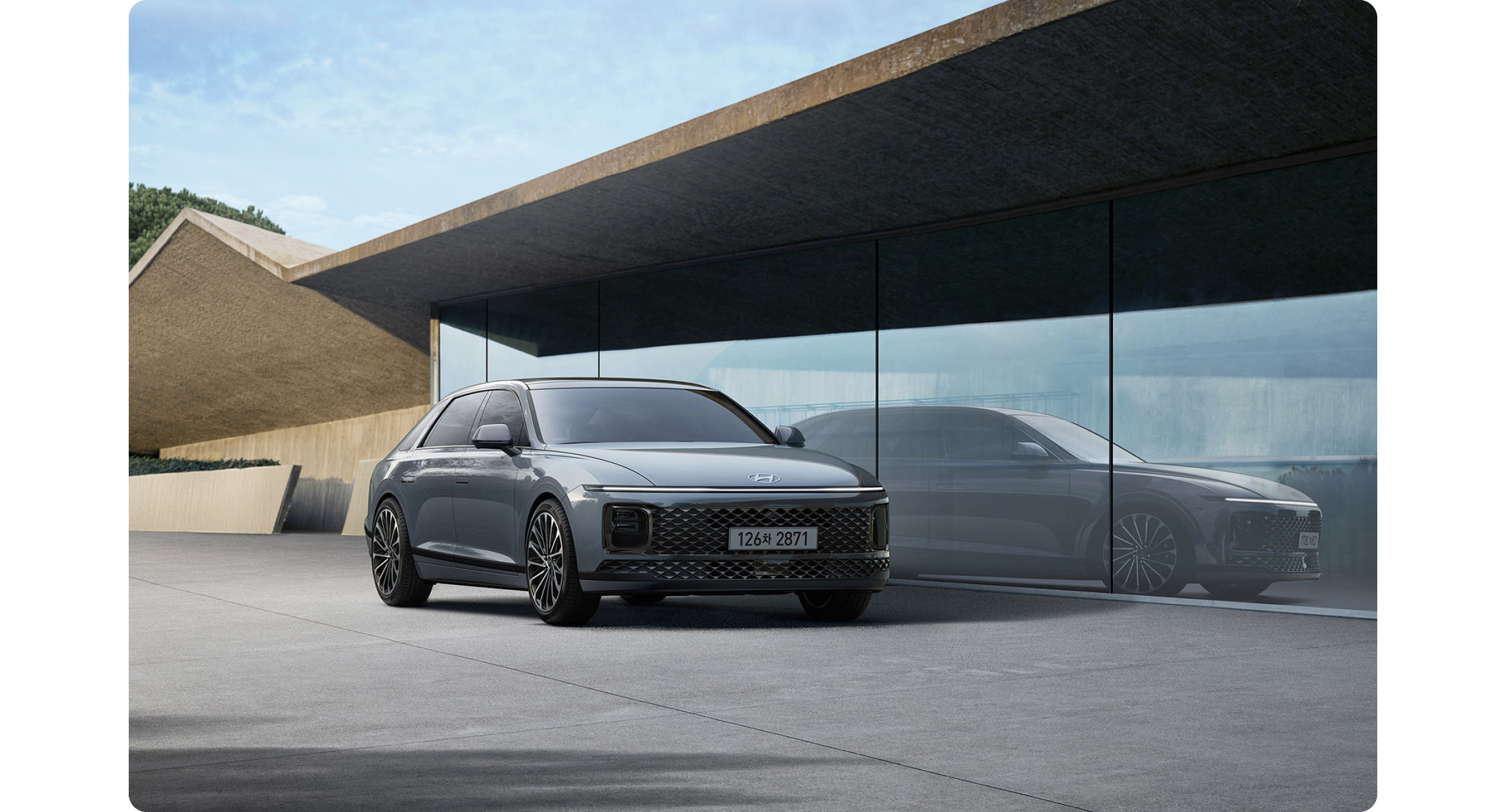 그랜저의 전측면 모습