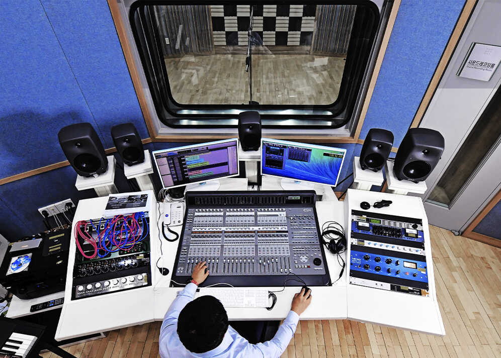 사운드리서치랩의 업무 모습