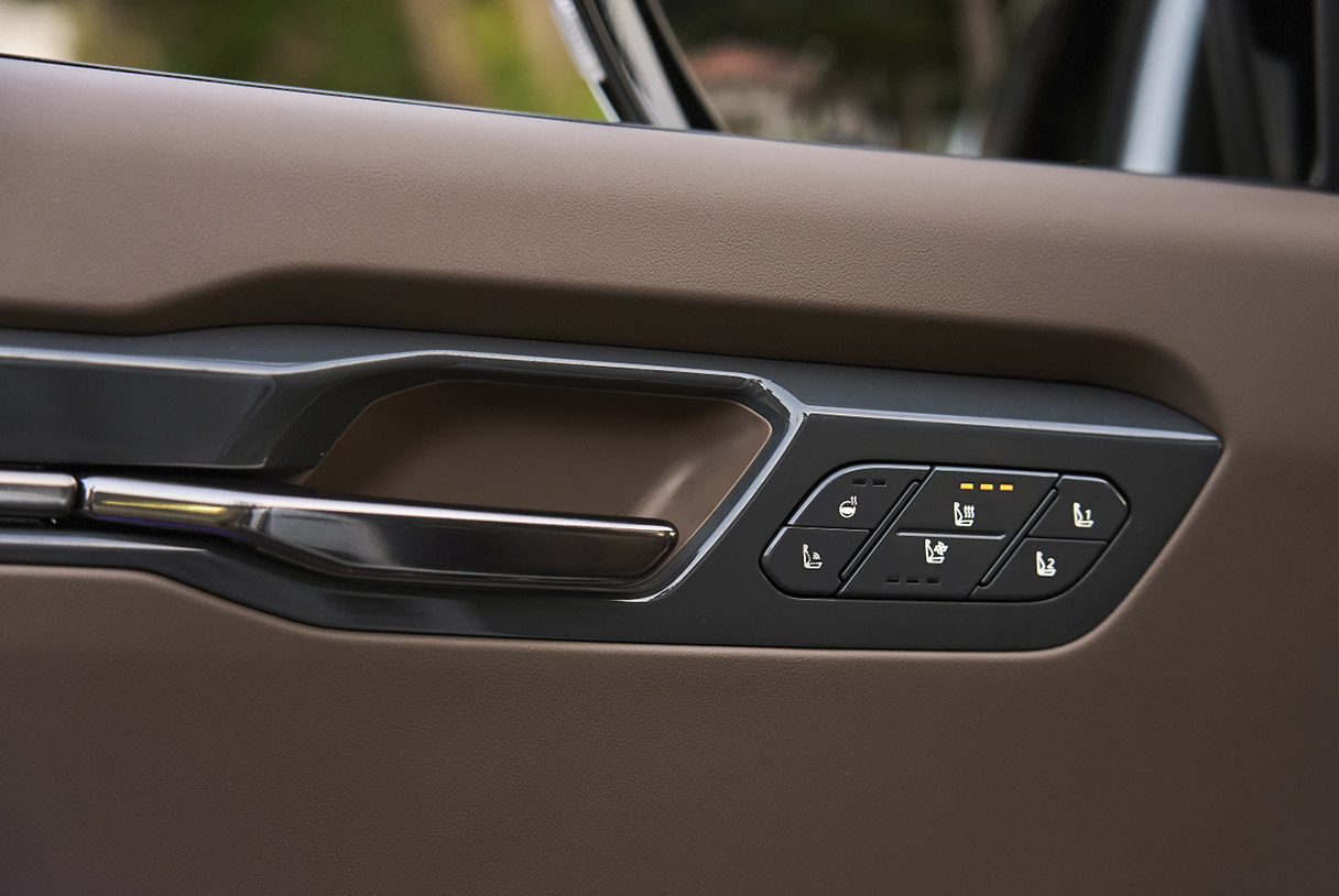 EV9 시트 기능 조작 버튼