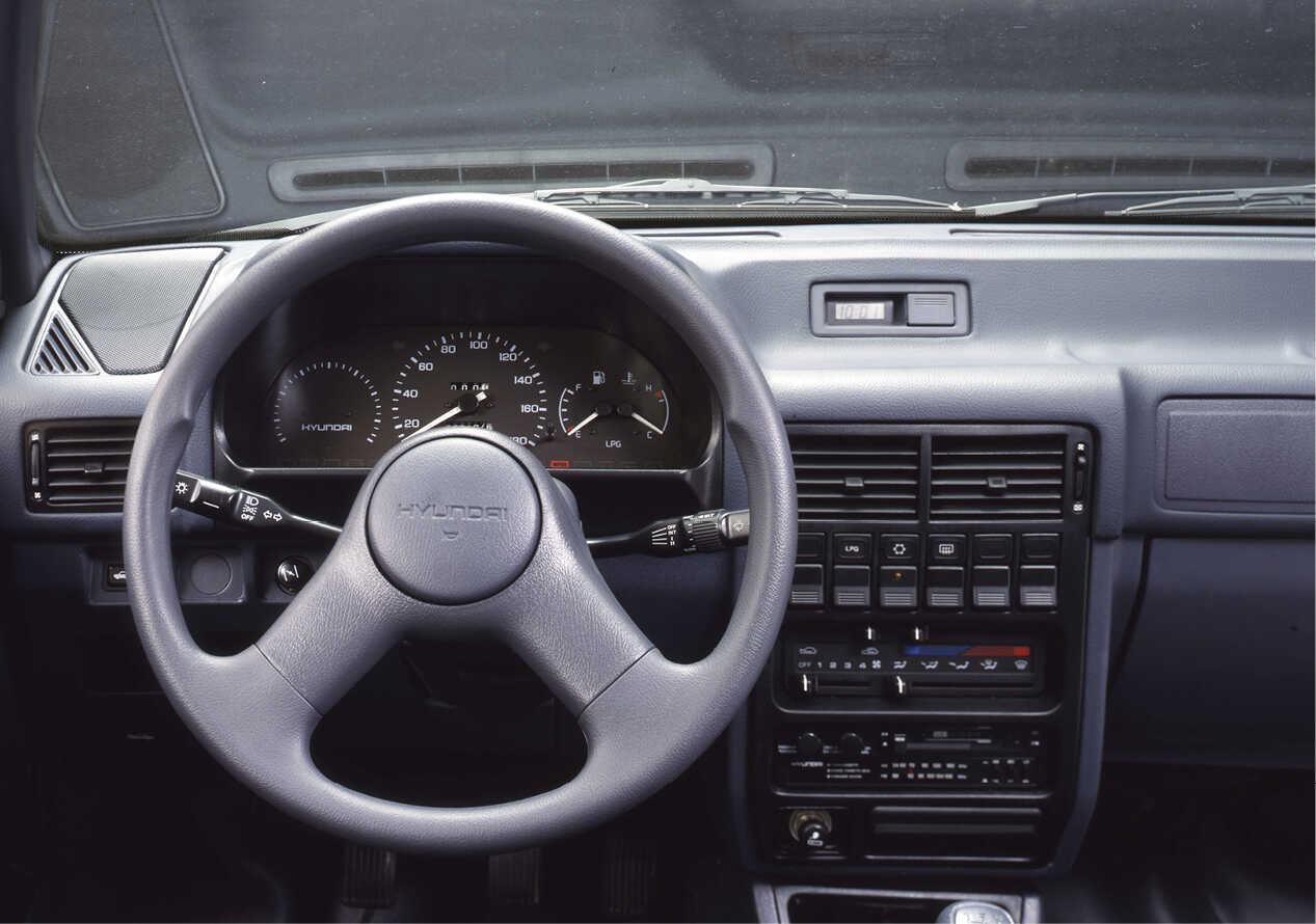 엑셀의 실내 모습