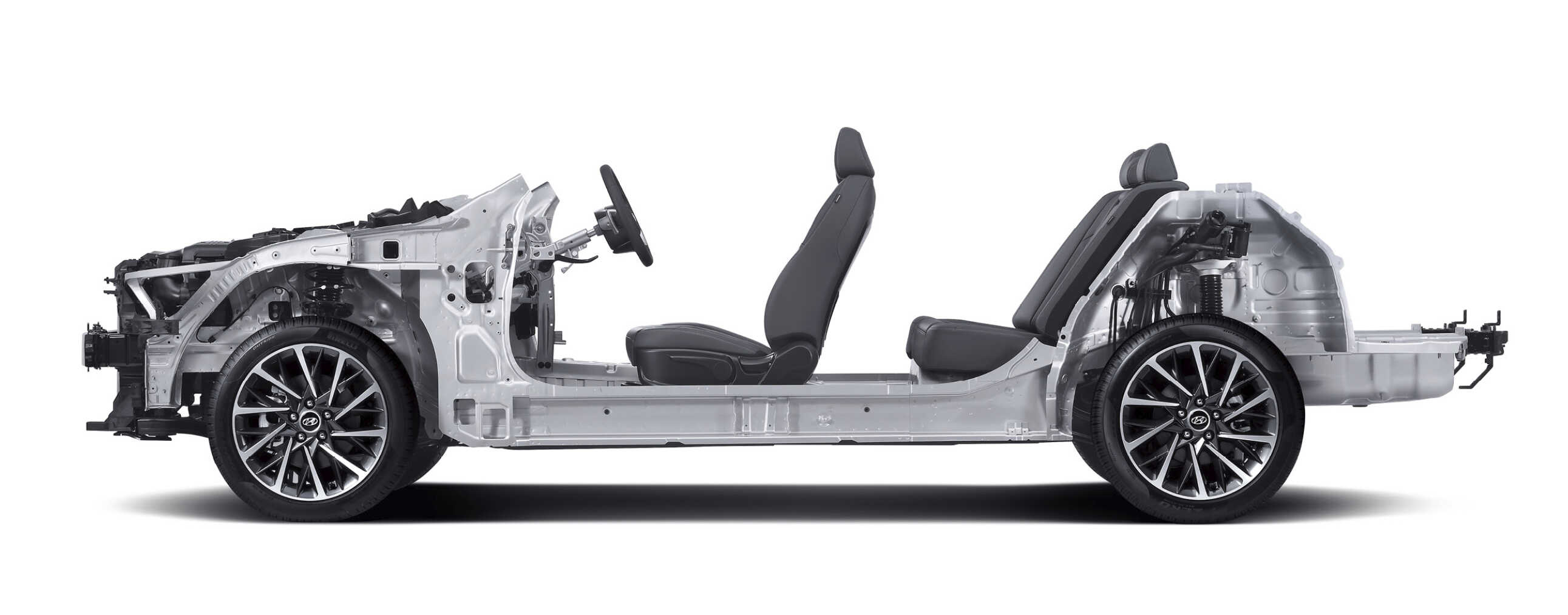 측면에서 바라보는 차량