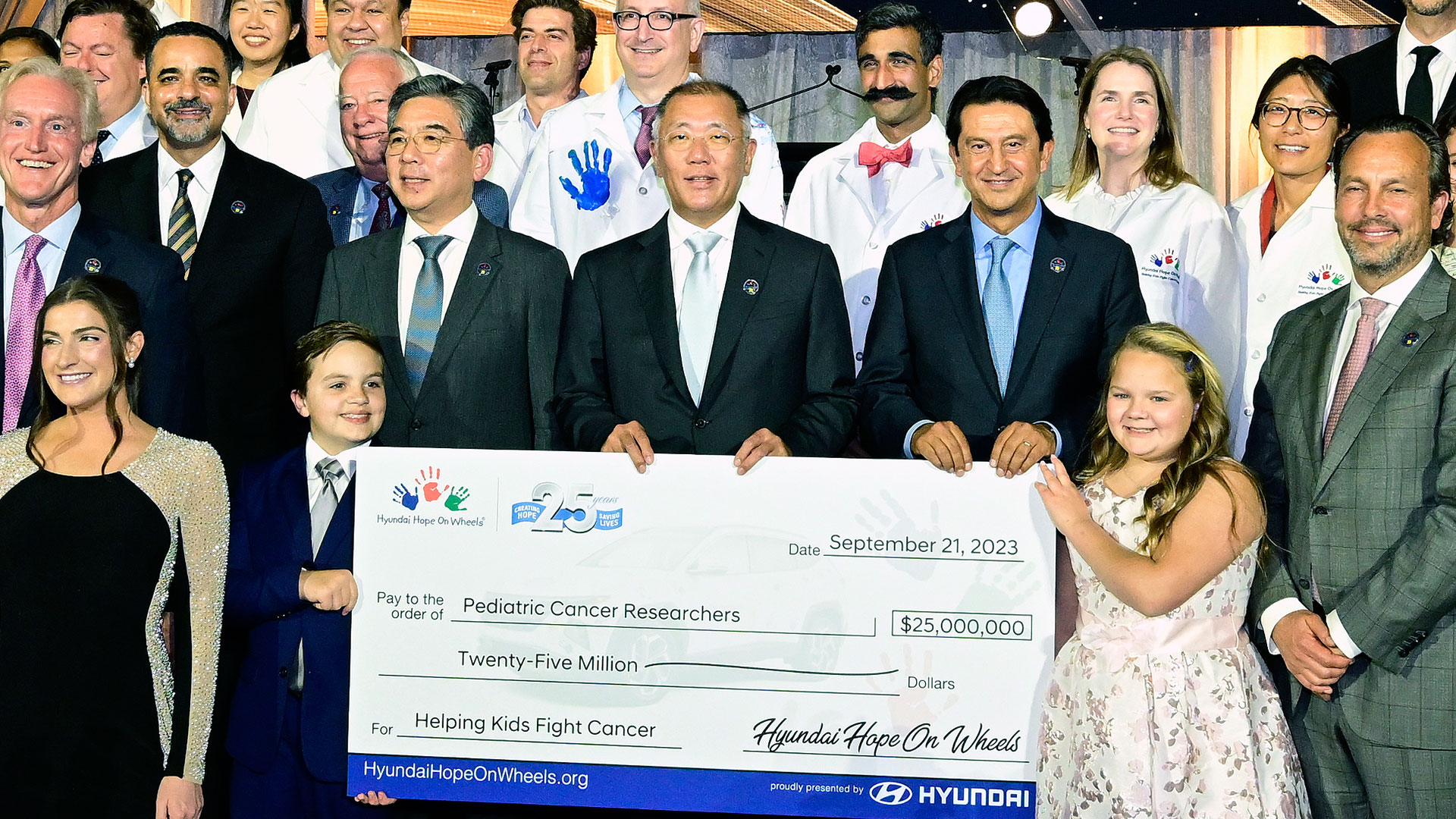 Hyundai Hope on Wheels Hosts Its Largest Convening of Leaders To Commemorate Childhood Cancer Awareness Month