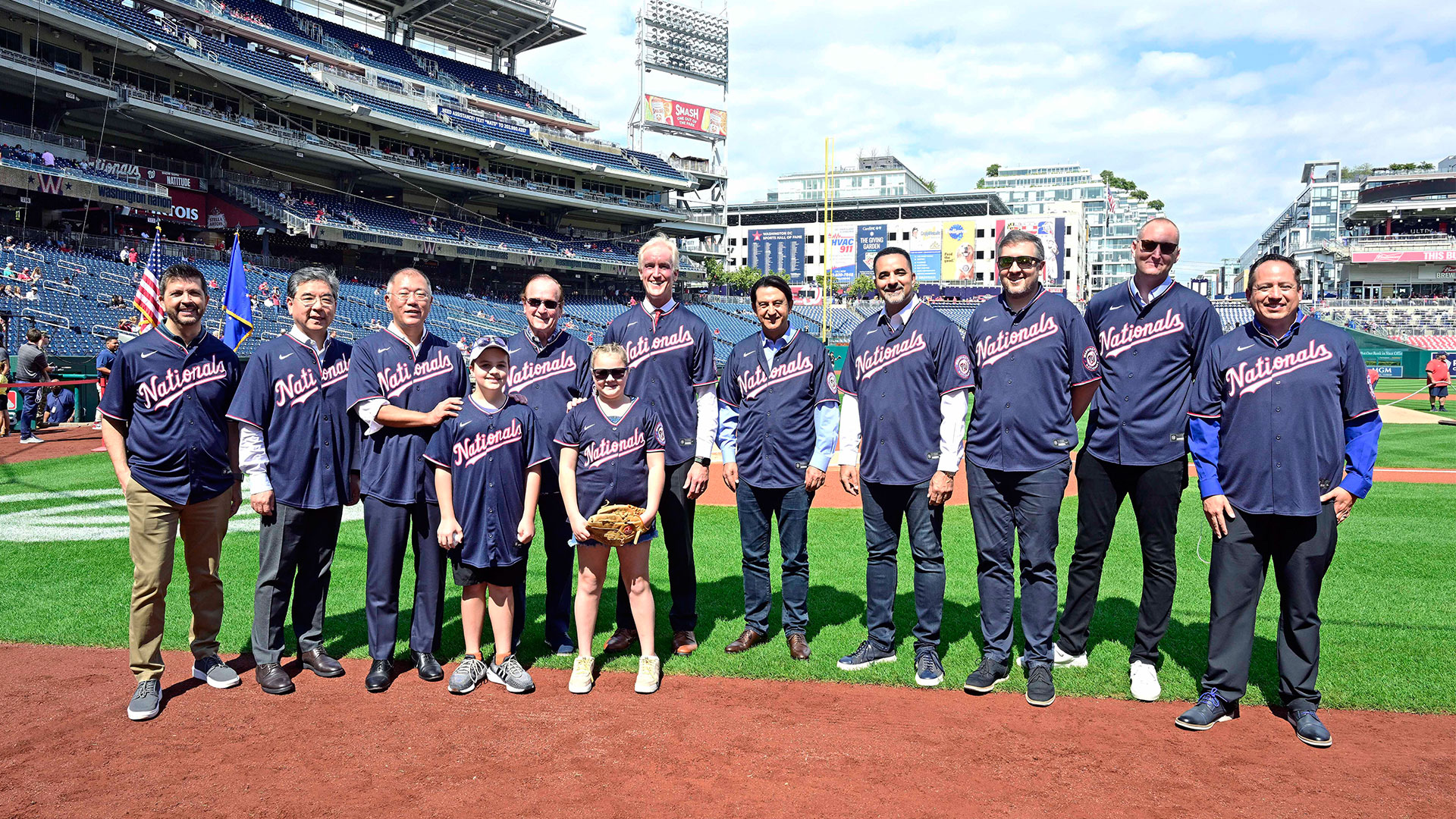 Hyundai Hope on Wheels Hosts Its Largest Convening of Leaders To Commemorate Childhood Cancer Awareness Month