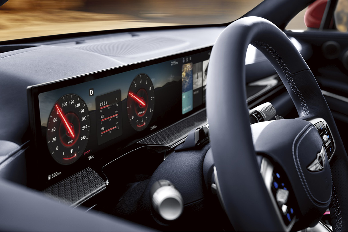 A high-performance gauge cluster exclusive to the Genesis GV80 Coupe.